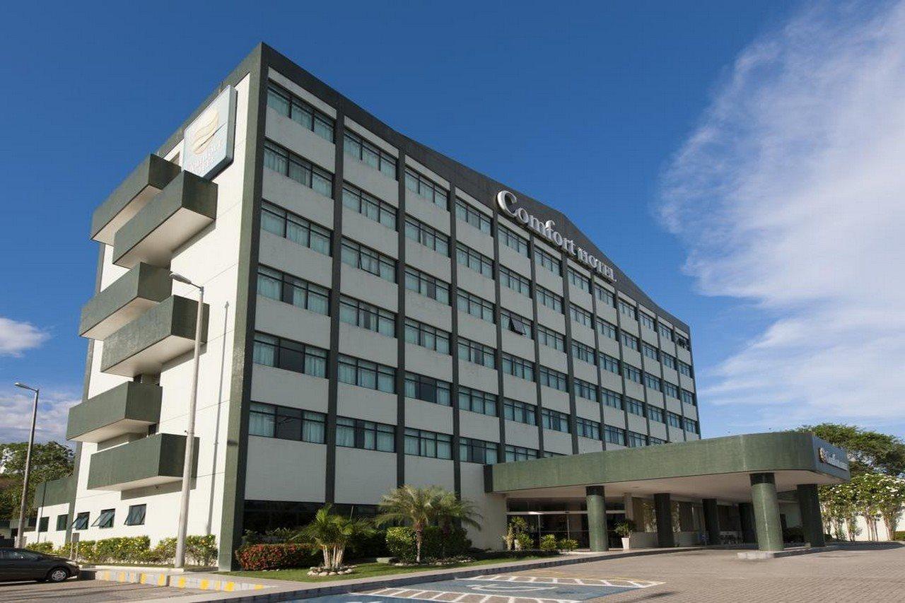 Comfort Hotel Manaus Esterno foto